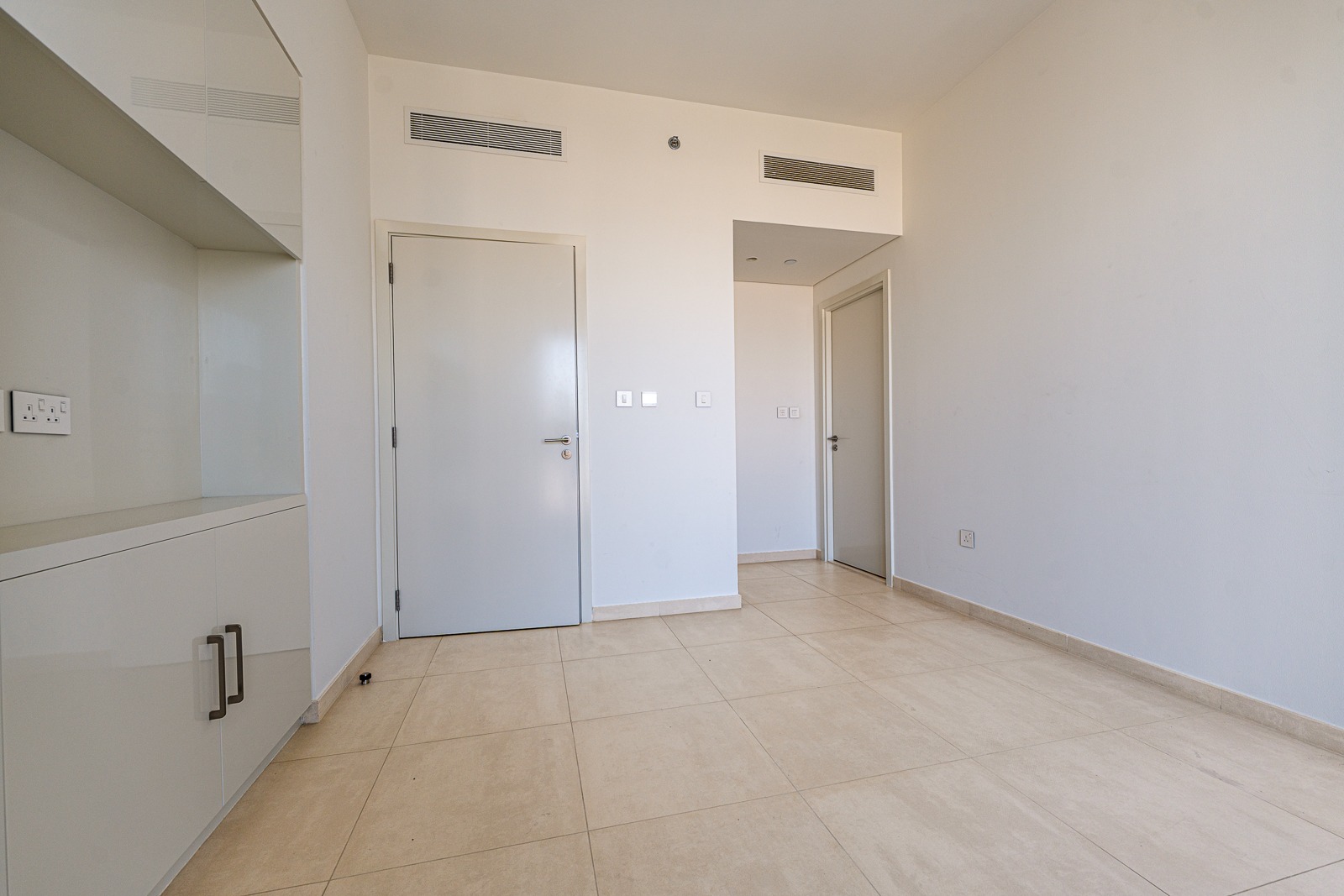 Zaabeel •	Project: Downtown Views II Tower 1