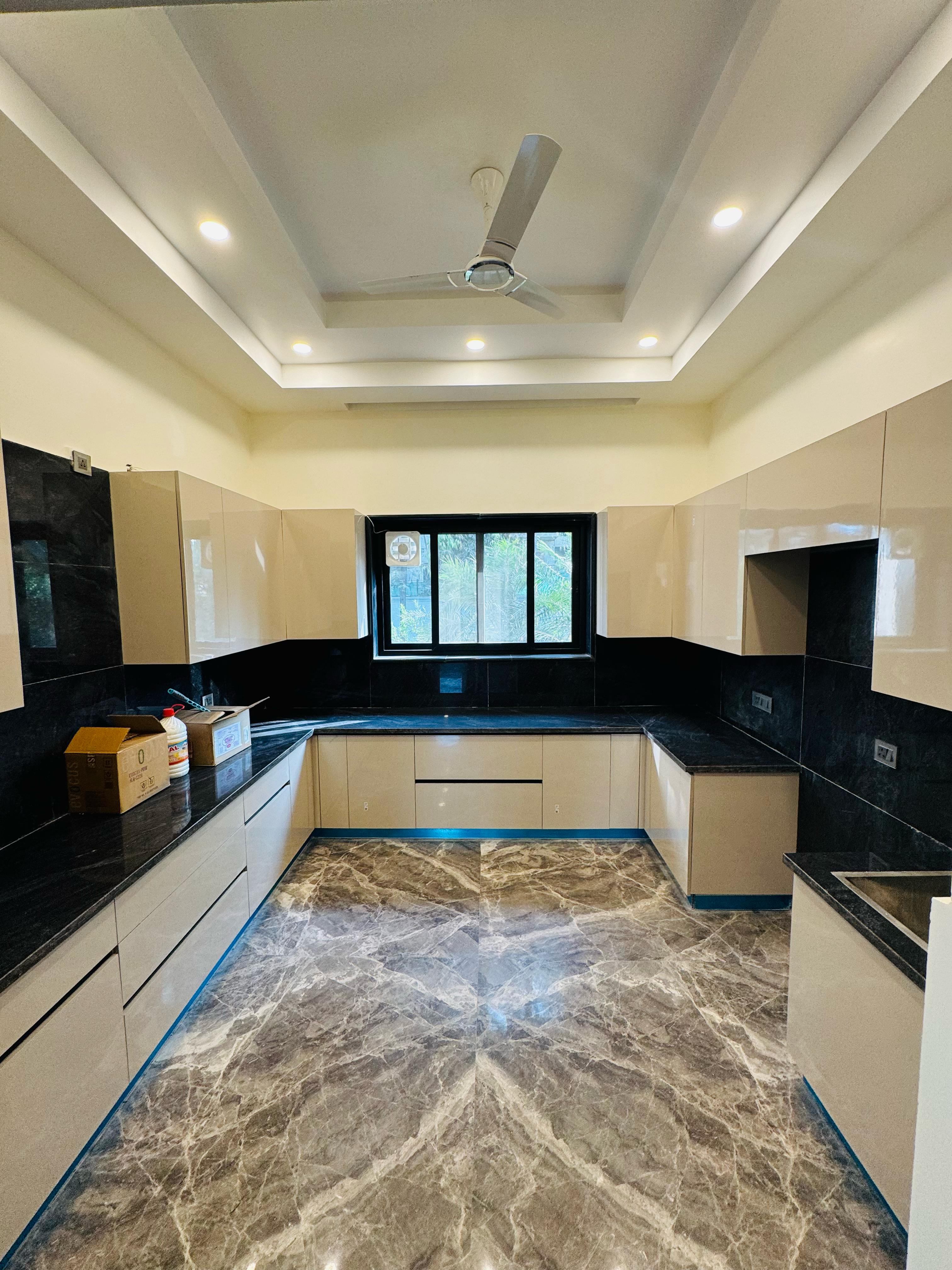 independent house / villa - vasant kunj south delhi