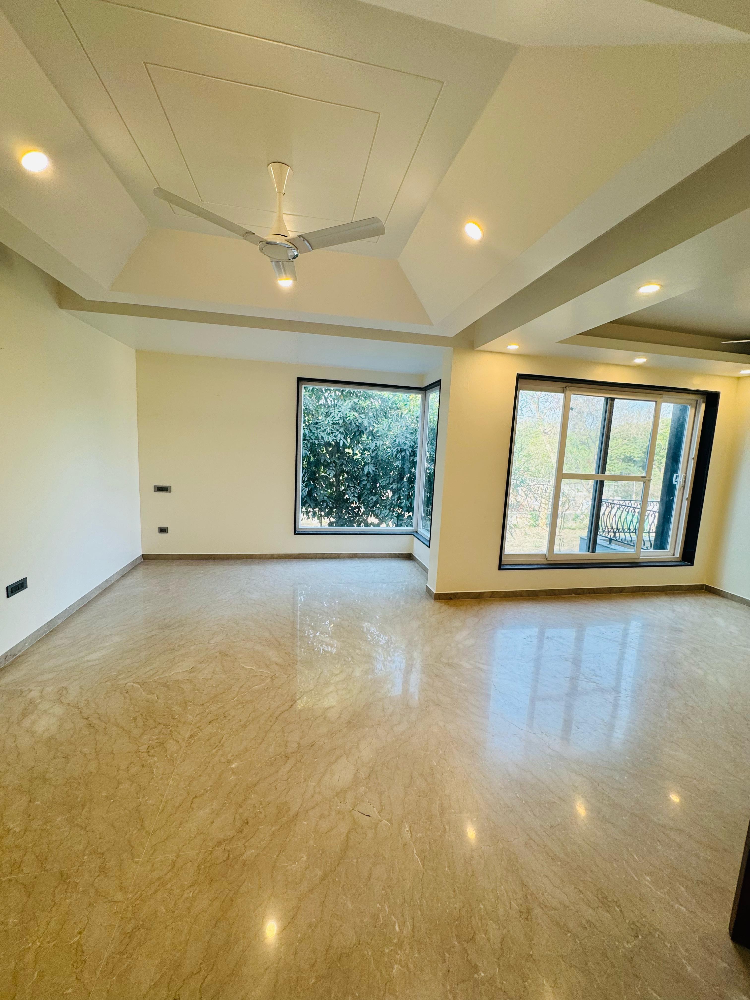 independent house / villa - vasant kunj south delhi