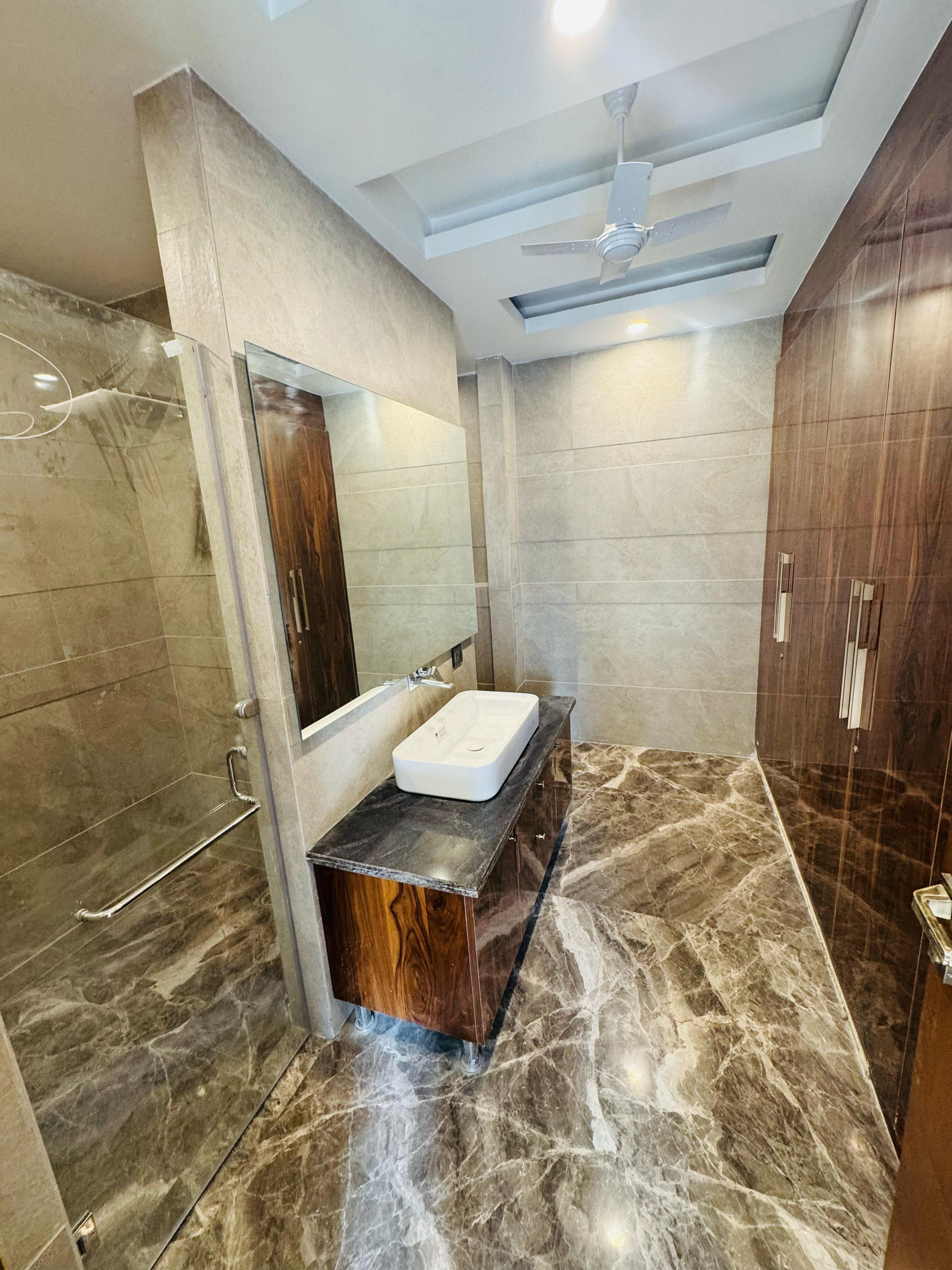 independent house / villa - vasant kunj south delhi