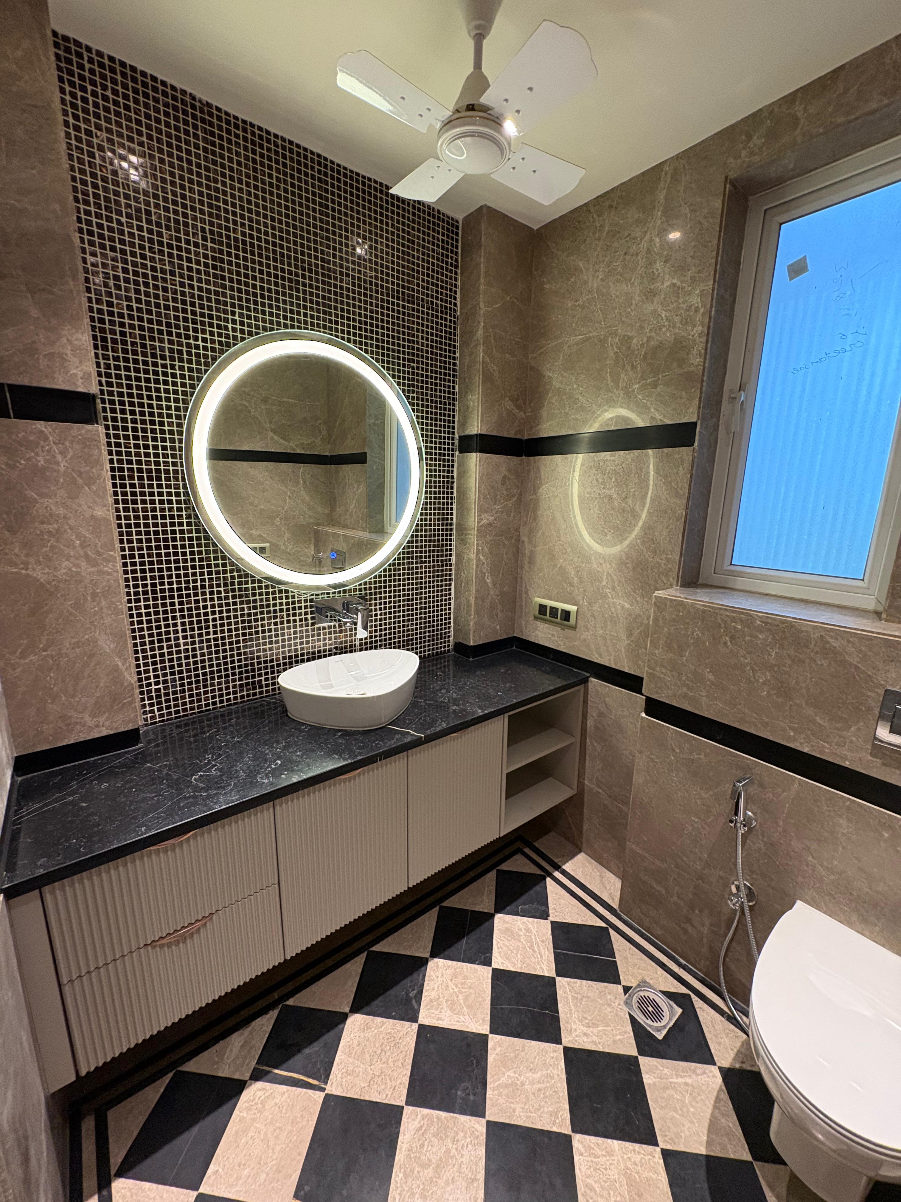 Independent/Builder Floor for Sale-  Getanjali enclave ,New delhi