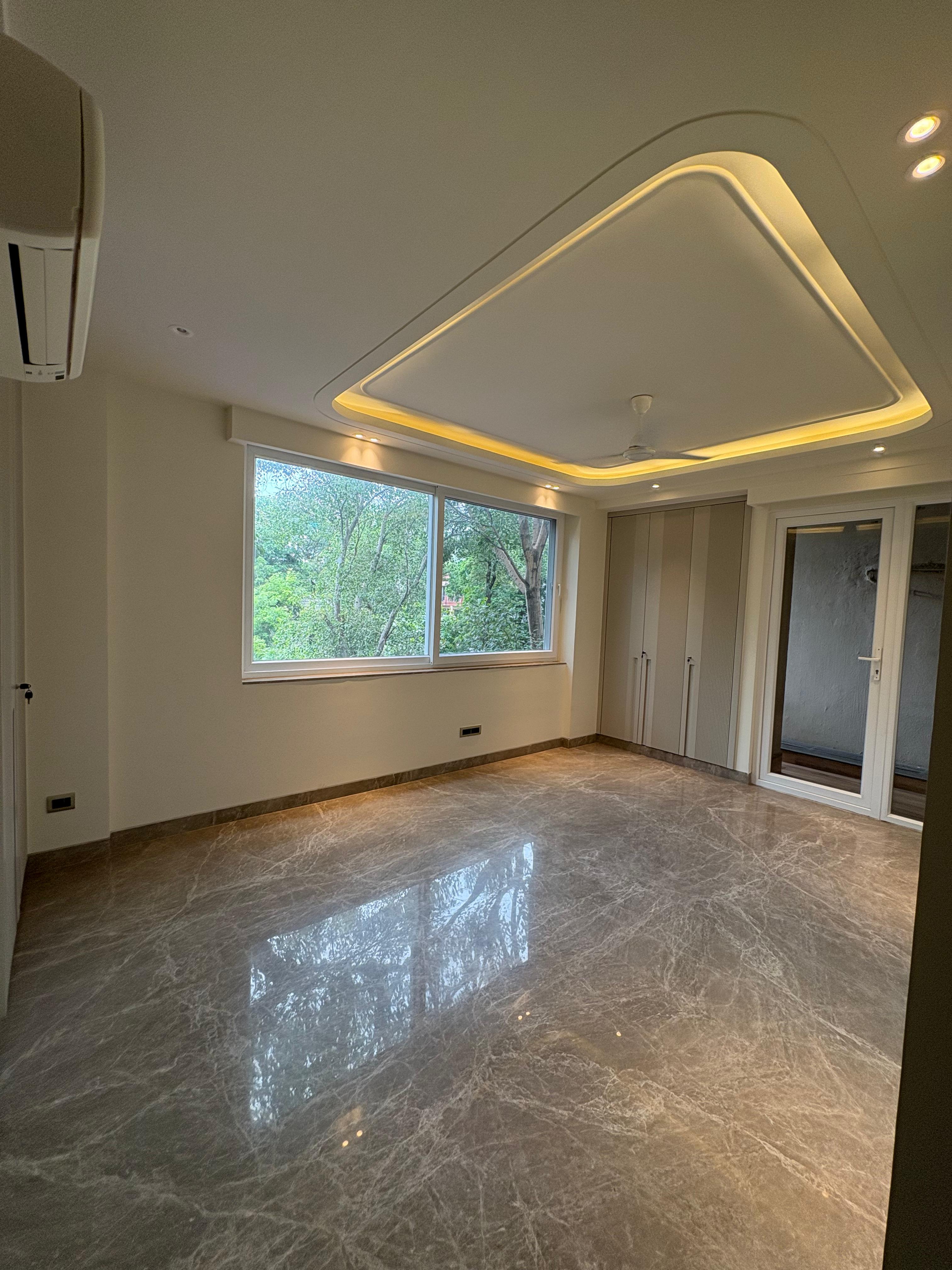 Independent/Builder Floor for Sale-  Getanjali enclave ,New delhi