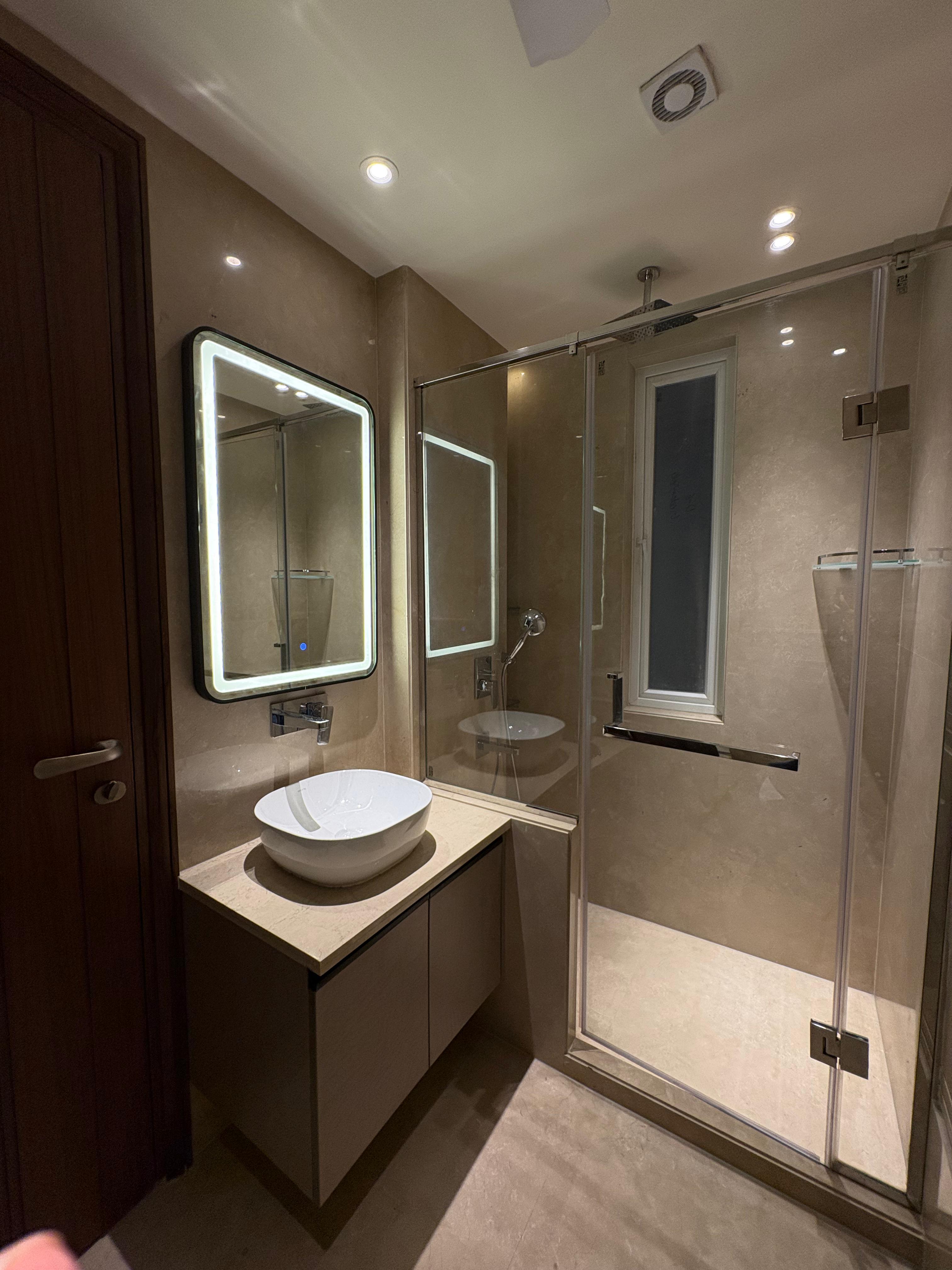 Independent/Builder Floor for Sale-  Getanjali enclave ,New delhi
