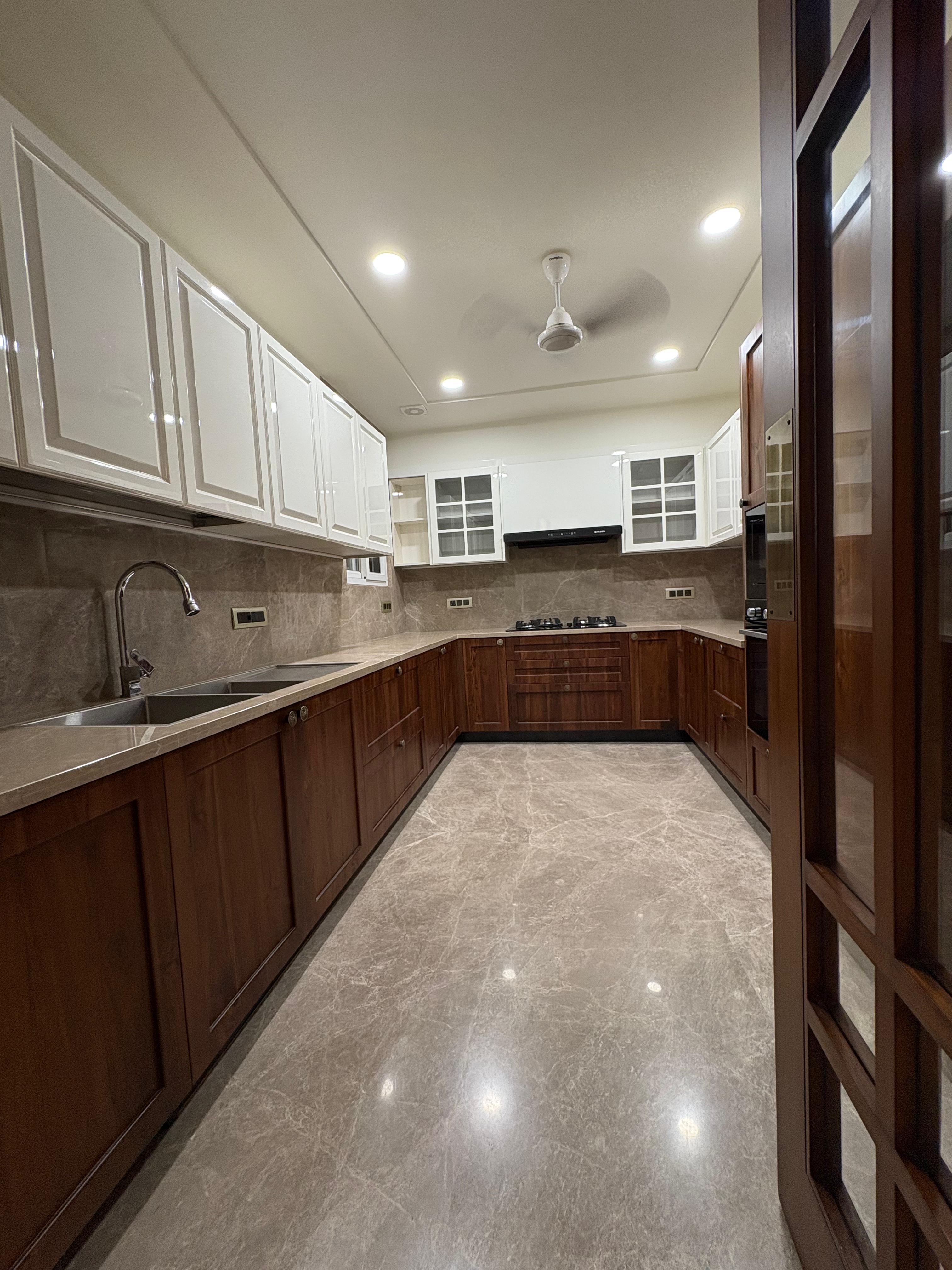 Independent/Builder Floor for Sale-  Getanjali enclave ,New delhi