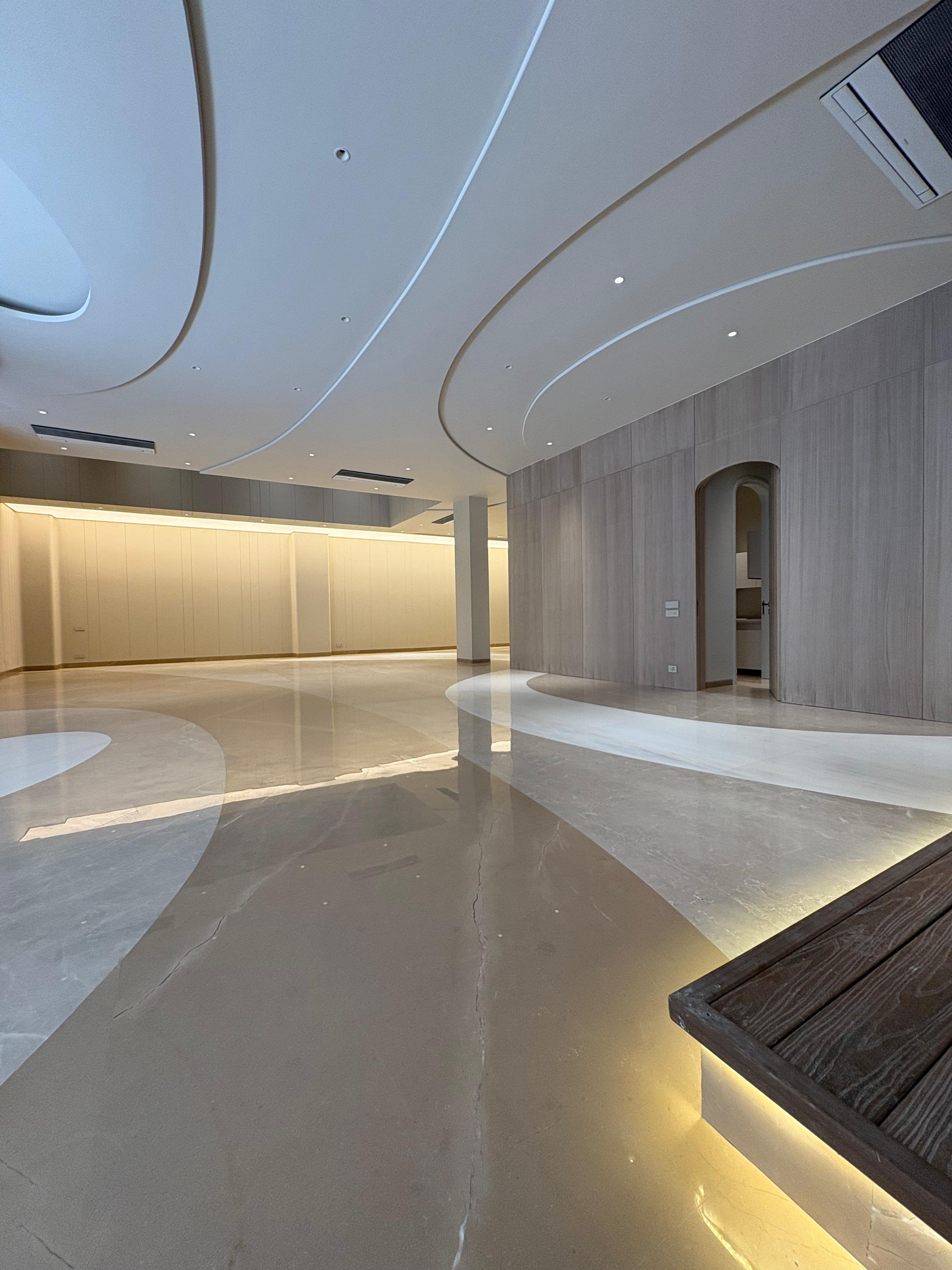 Residential house/ flat  for Sale -basement / 1st floor - GREATER KAILASH -2