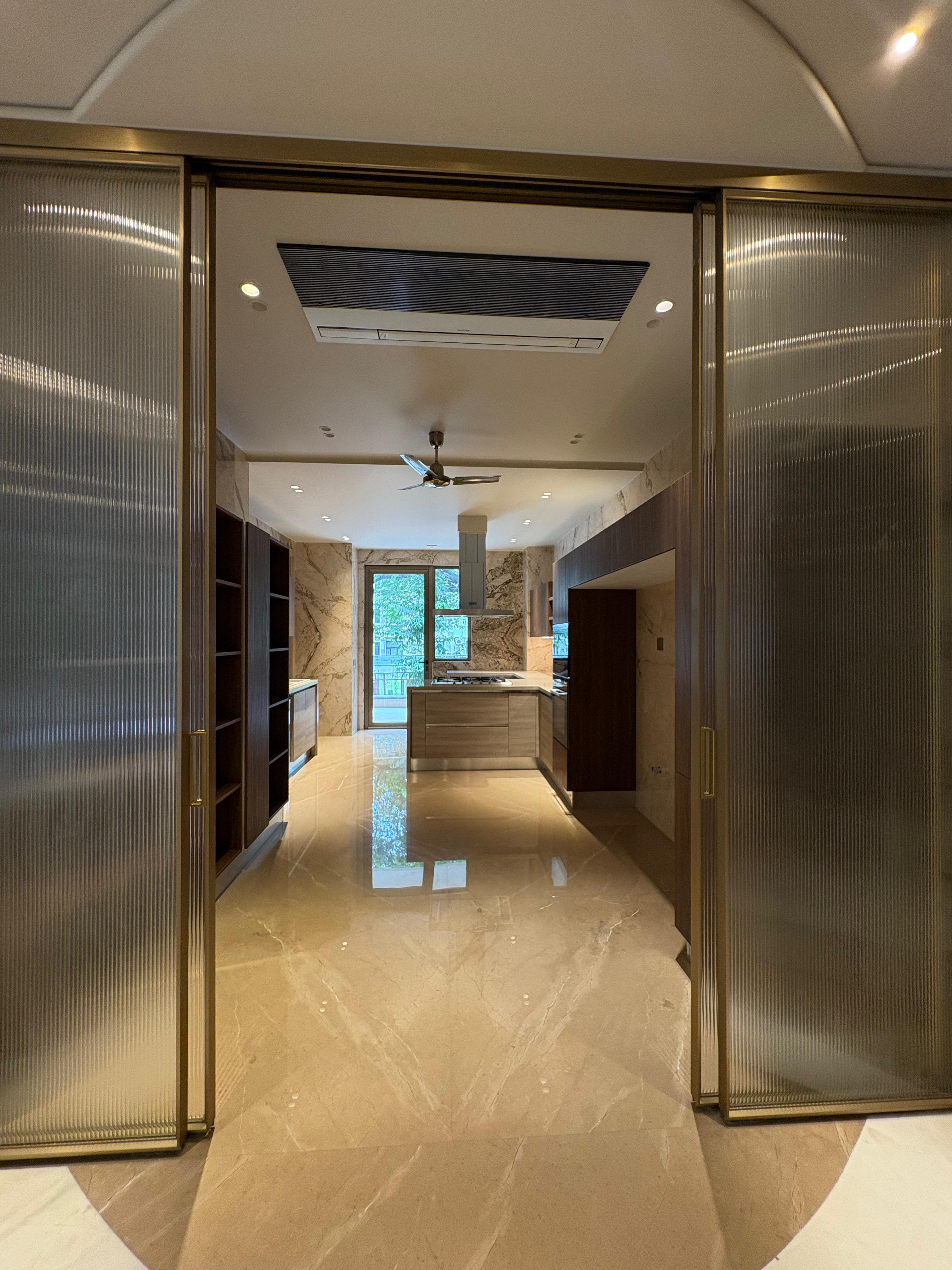 Residential house/ flat  for Sale -basement / 1st floor - GREATER KAILASH -2