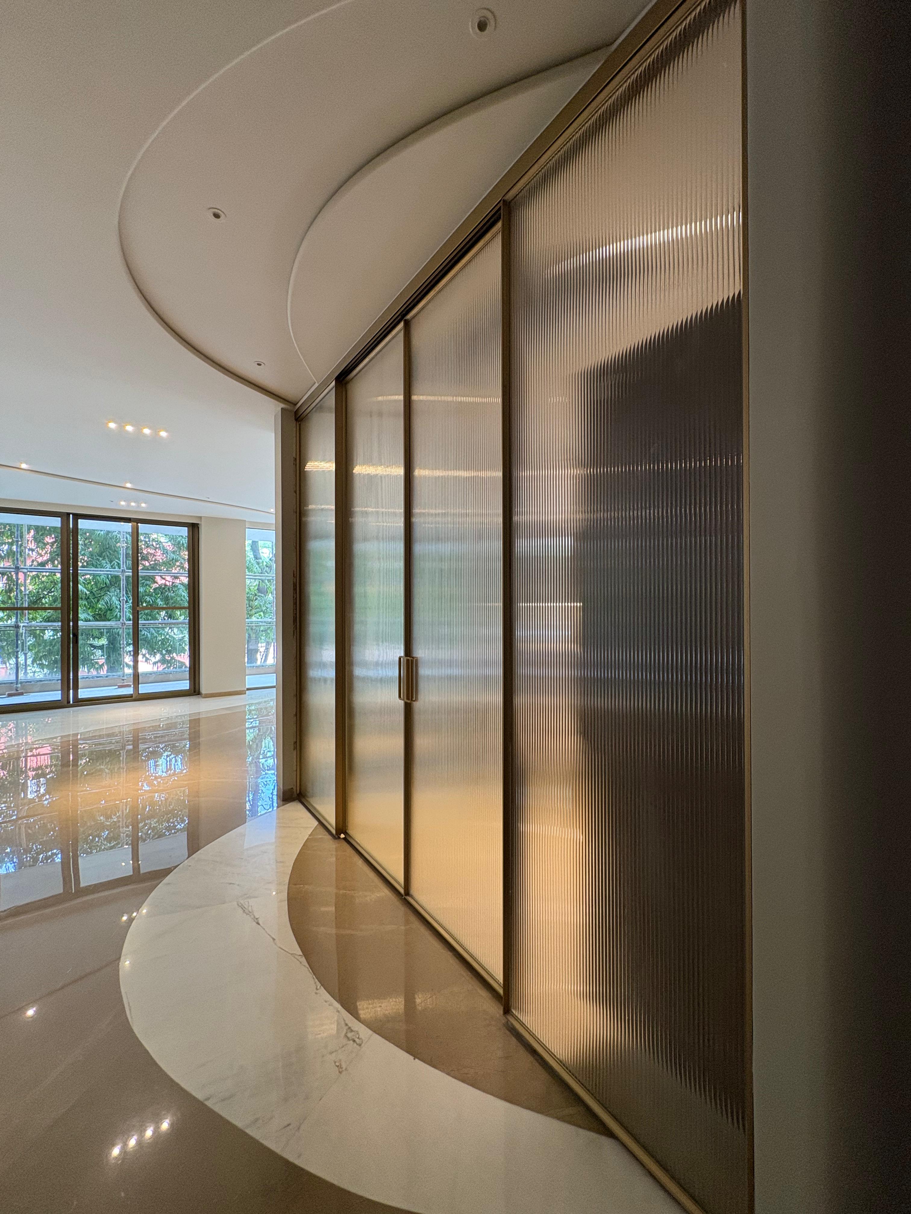 Residential house/ flat  for Sale -basement / 1st floor - GREATER KAILASH -2
