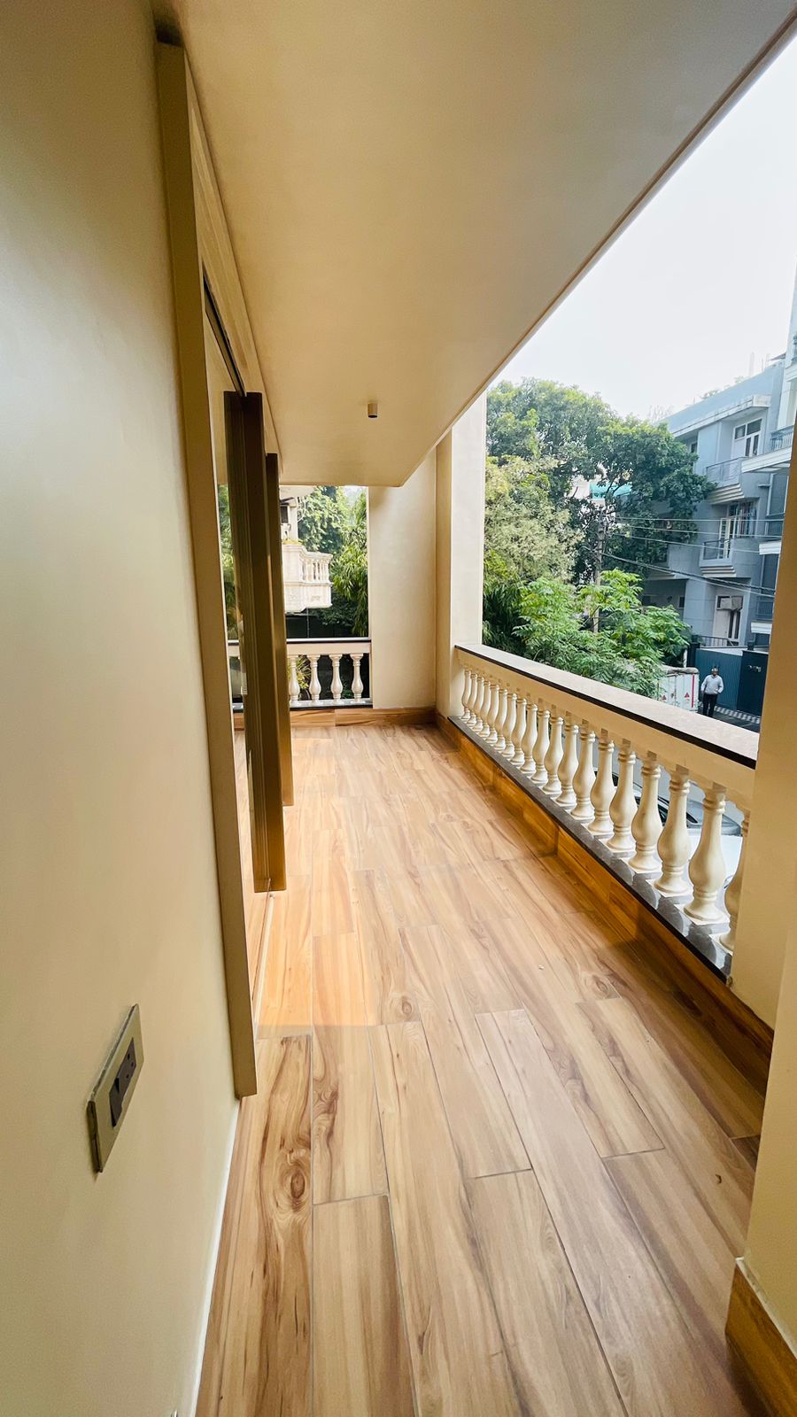 Residential flat /house for Sale - Defence Colony, South Delhi