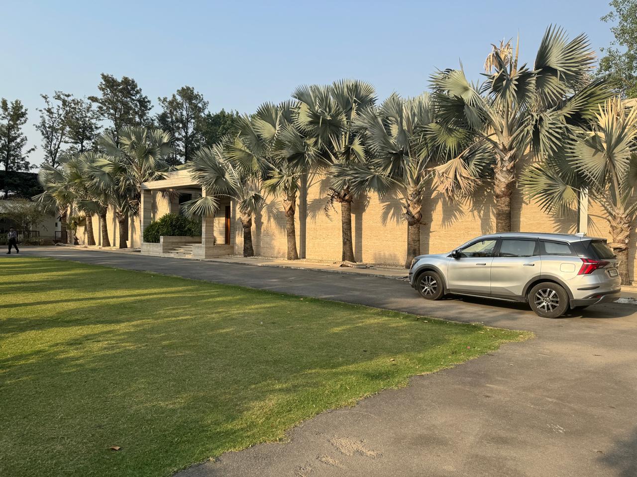 Independent villa -Chattarpur - delhi