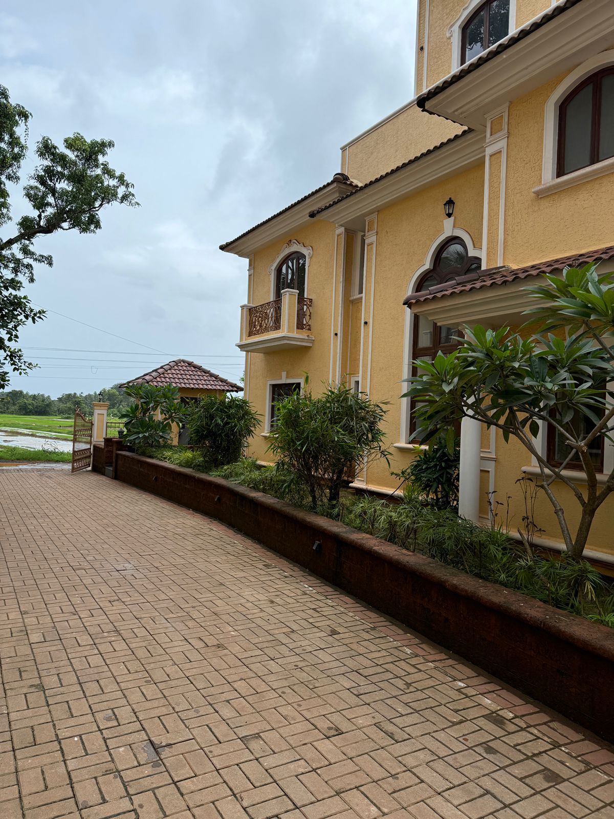 Independent villa -  sangolda , north goa