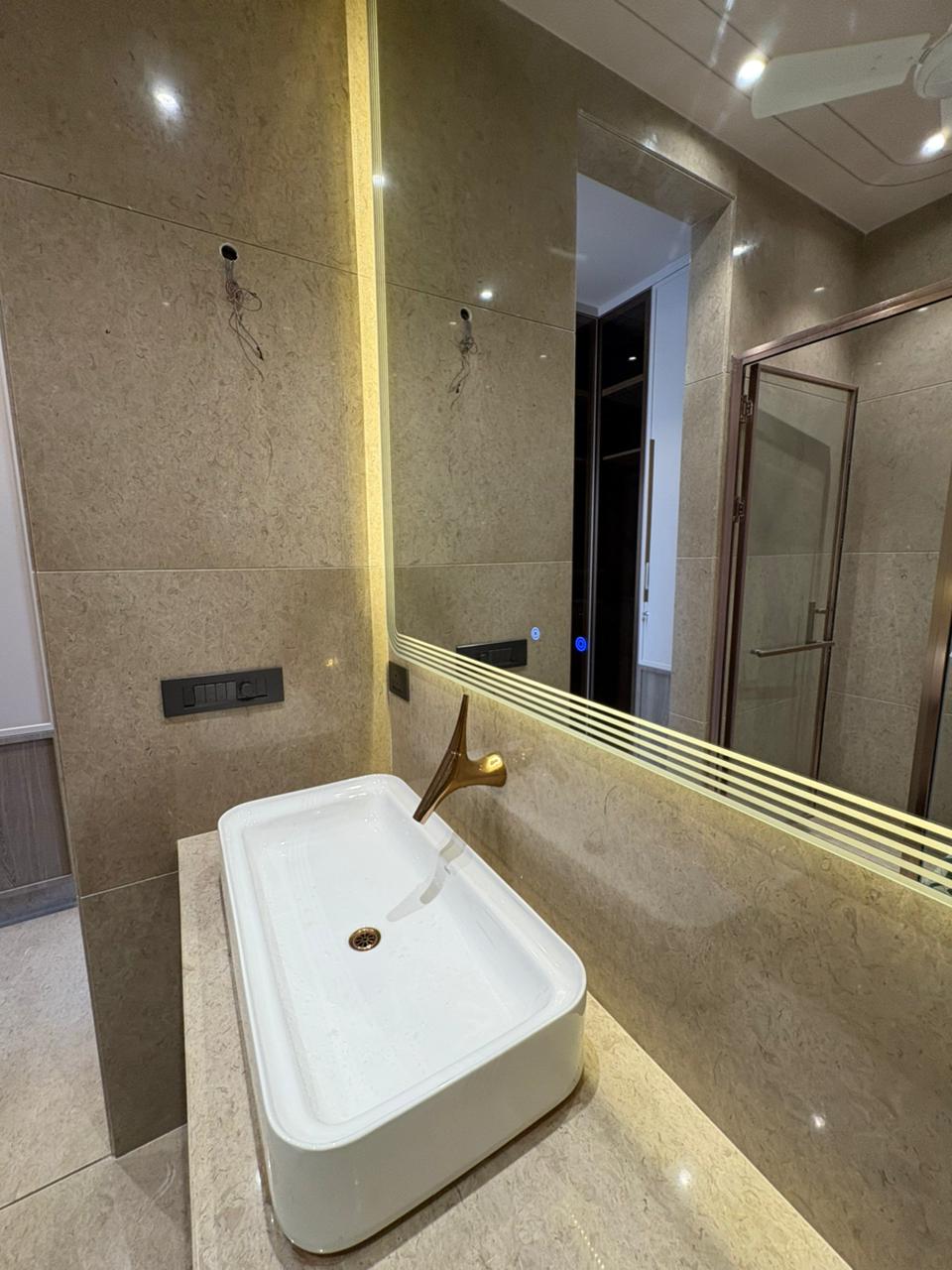 Luxury 4BHK Floor with Private Terrace Bar in GK-2 | 2100 Sq. Ft.