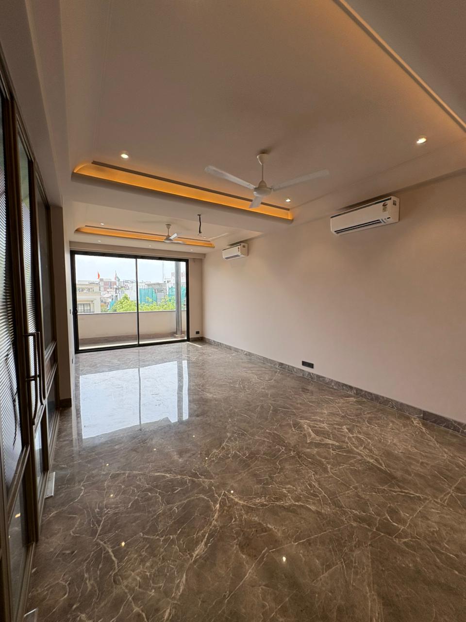 Luxury 4BHK Floor with Private Terrace Bar in GK-2 | 2100 Sq. Ft.