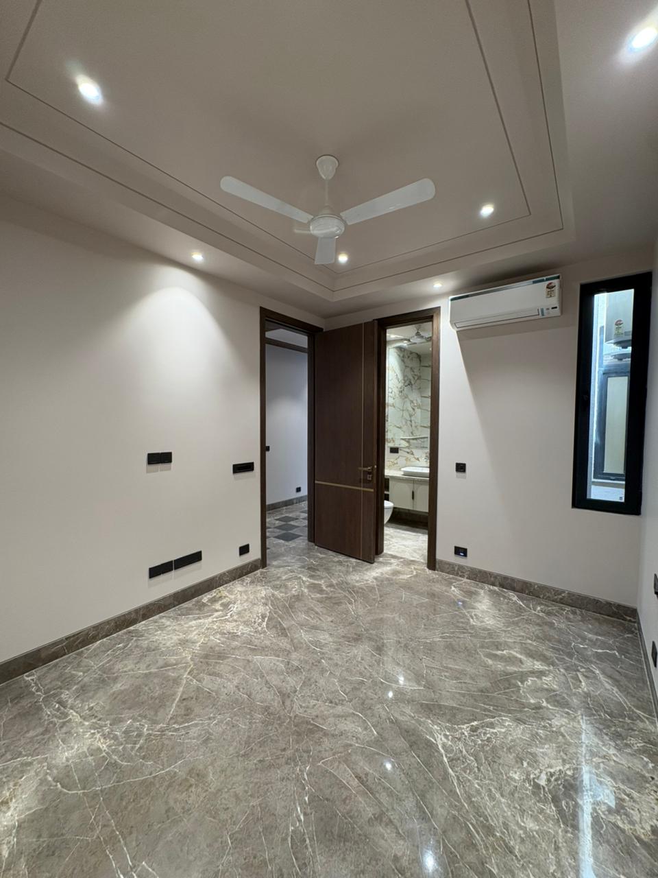 Luxury 4BHK Floor with Private Terrace Bar in GK-2 | 2100 Sq. Ft.