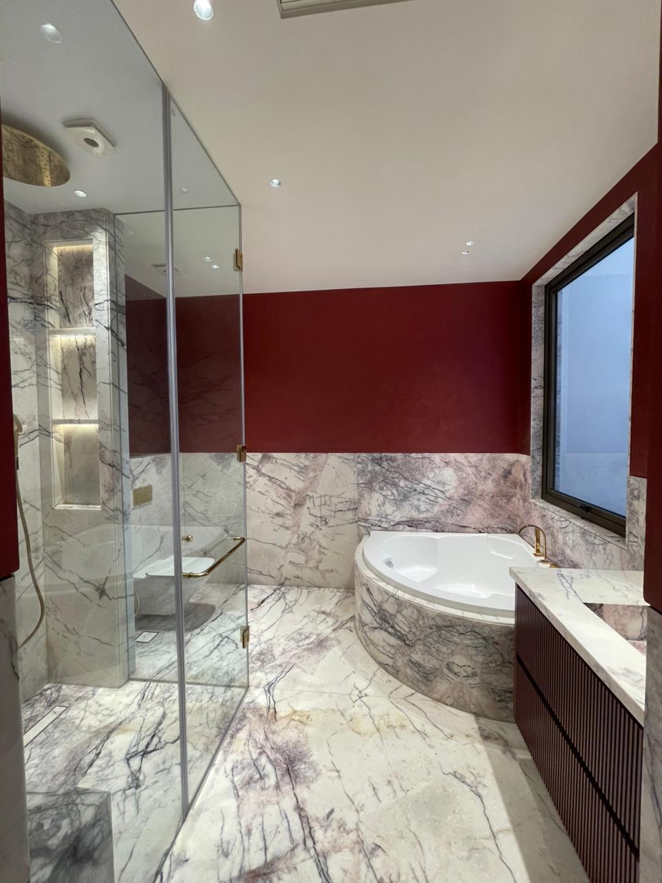 Anand Lok | 800 Sq. Yards | 3rd Floor with Private Terrace